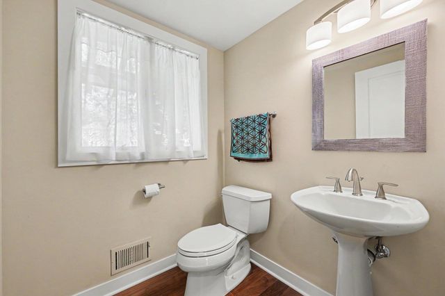 2728 Holyoke Lane, Ann Arbor, MI 48103
