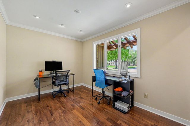 2728 Holyoke Lane, Ann Arbor, MI 48103