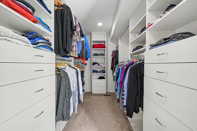 2728 Holyoke Lane, Ann Arbor, MI 48103