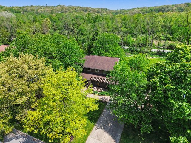 2728 Holyoke Lane, Ann Arbor, MI 48103