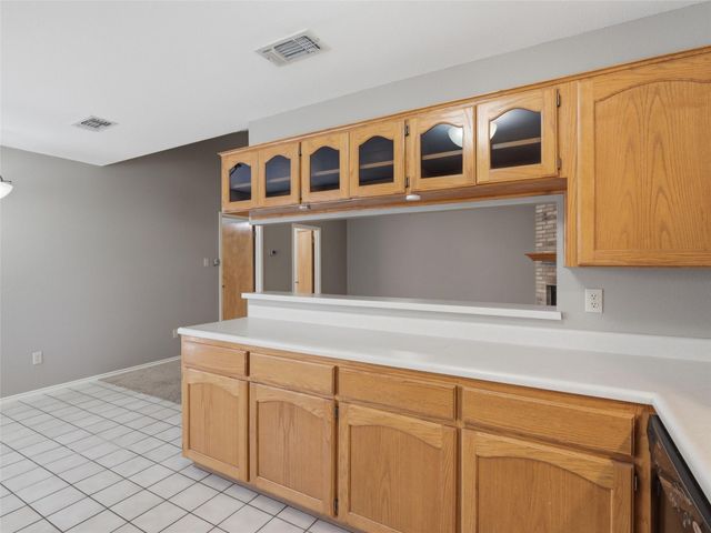 526 Riverside DR, New Braunfels, TX 78130