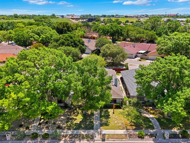 526 Riverside DR, New Braunfels, TX 78130
