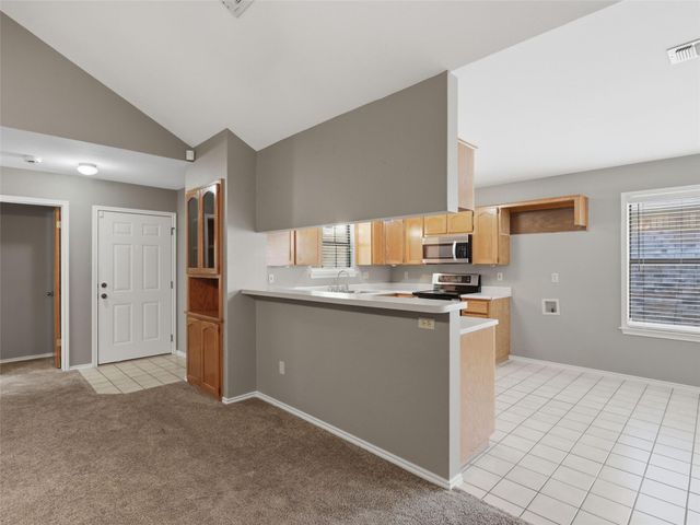 526 Riverside DR, New Braunfels, TX 78130