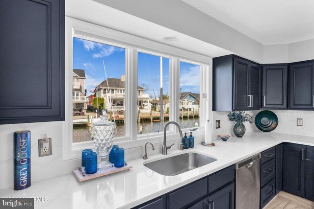 5 STARBOARD CT, Brick, NJ 08723