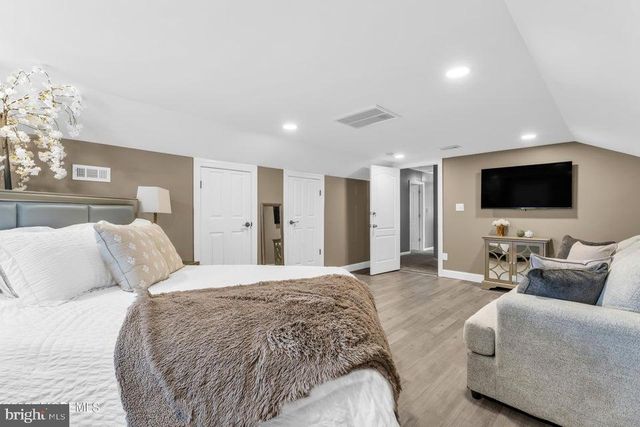 5 STARBOARD CT, Brick, NJ 08723