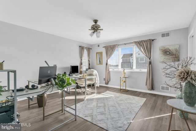 5 STARBOARD CT, Brick, NJ 08723