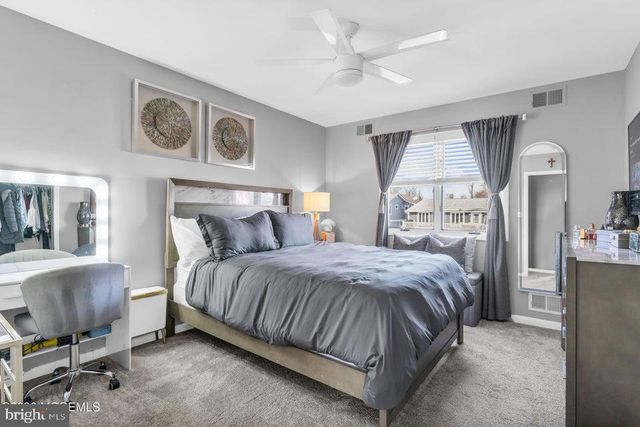 5 STARBOARD CT, Brick, NJ 08723