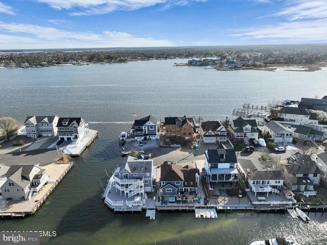 5 STARBOARD CT, Brick, NJ 08723
