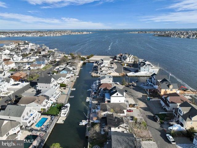 5 STARBOARD CT, Brick, NJ 08723