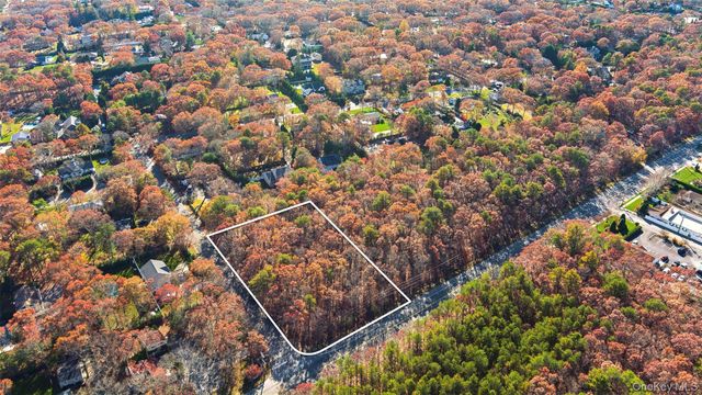 267 and 273 West Montauk Highway, Hampton Bays, NY 11946