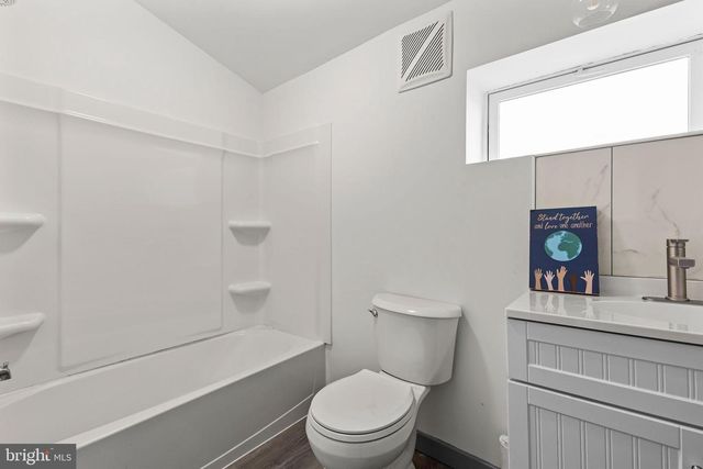 780 WHITE HALL RD, Littlestown, PA 17340