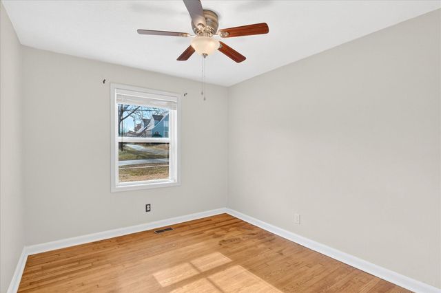 1345 E Walnut Street, Springfield, MO 65802