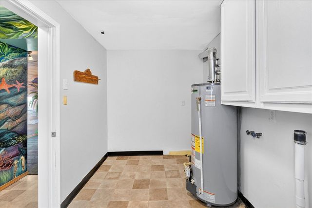 1345 E Walnut Street, Springfield, MO 65802