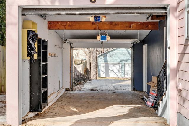 1345 E Walnut Street, Springfield, MO 65802