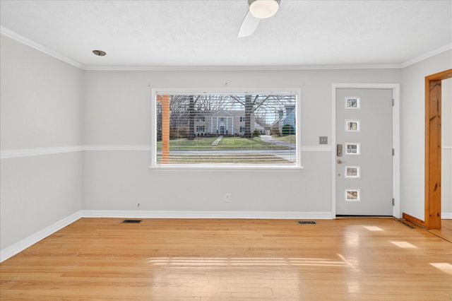 1345 E Walnut Street, Springfield, MO 65802