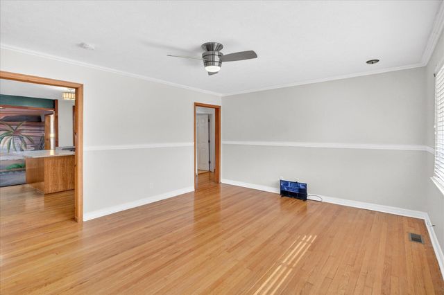 1345 E Walnut Street, Springfield, MO 65802