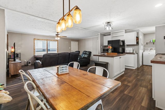 15 Spring Valley Drive, Somerset, KY 42501