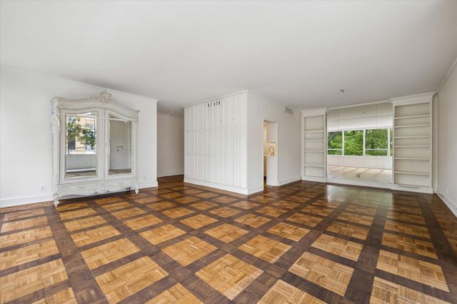 2701 Westheimer Road 2B, Houston, TX 77098