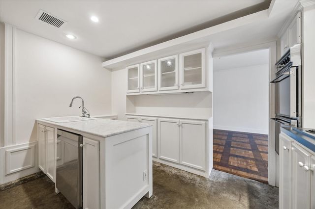 2701 Westheimer Road 2B, Houston, TX 77098