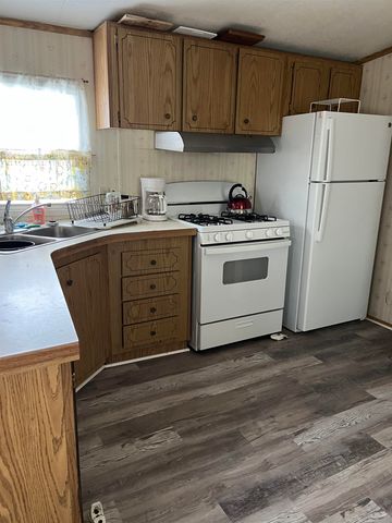 74 Crystal Springs Way, Somersworth, NH 03878