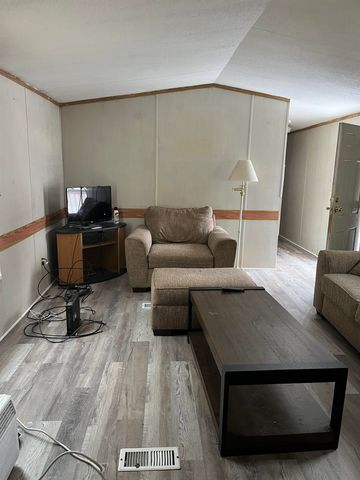 74 Crystal Springs Way, Somersworth, NH 03878