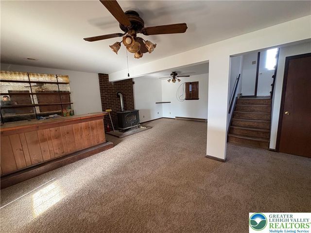 4 Kensington Circle, Allen Twp, PA 18067