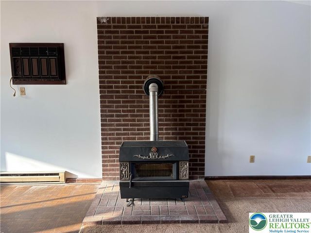 4 Kensington Circle, Allen Twp, PA 18067