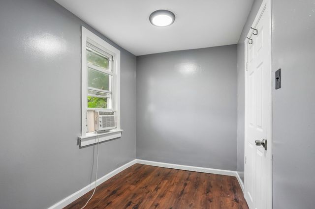 2203 42ND ST, Pennsauken, NJ 08110