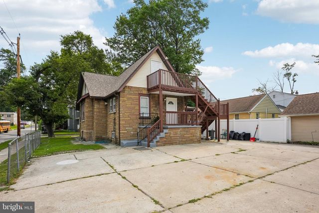 2203 42ND ST, Pennsauken, NJ 08110