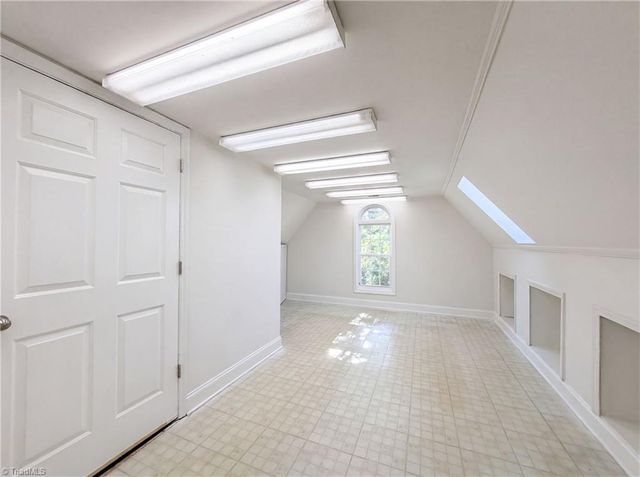 105 Jefferson Forest Court, Winston-salem, NC 27106