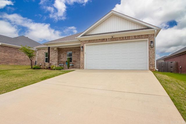 2824 Whisker Way, Benton, AR 72015
