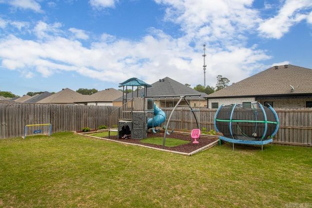2824 Whisker Way, Benton, AR 72015