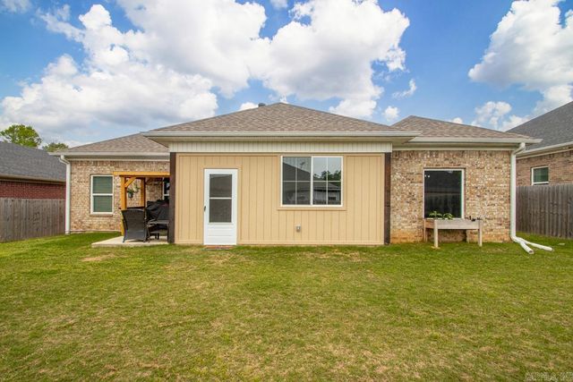 2824 Whisker Way, Benton, AR 72015
