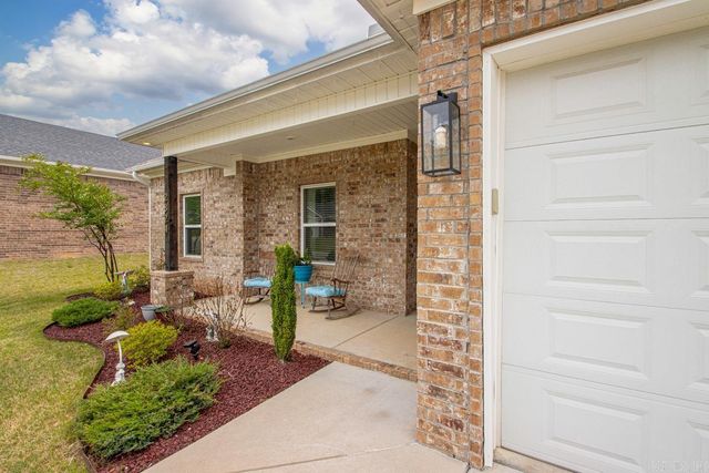 2824 Whisker Way, Benton, AR 72015