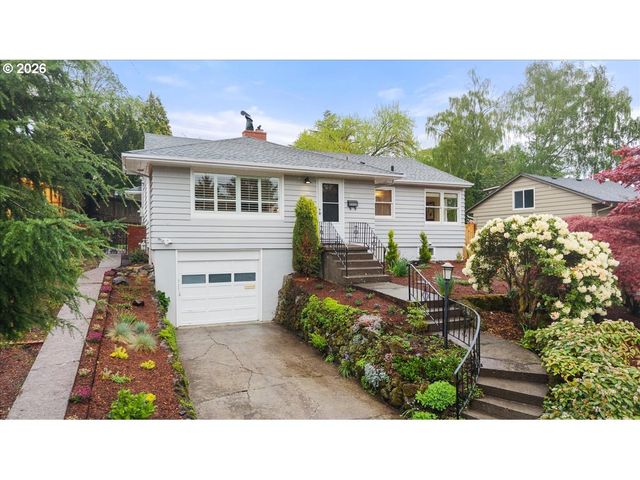 5922 Sw 47TH Ave, Portland, OR 97221