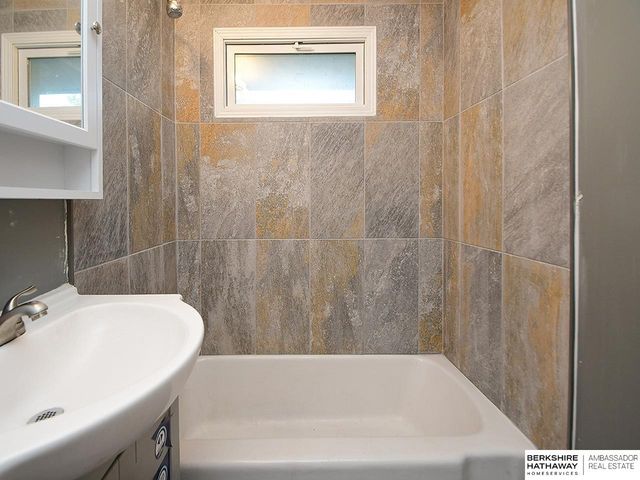 4008 Decatur Street, Omaha, NE 68111