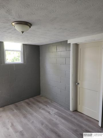 4008 Decatur Street, Omaha, NE 68111