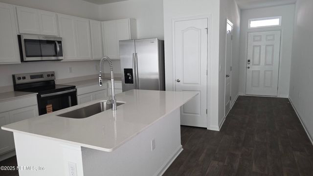 12722 GERONIMO Place, Jacksonville, FL 32218