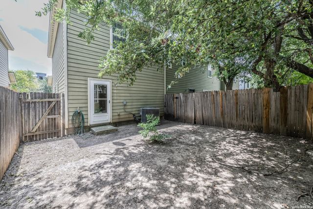 7807 Kingsbury Way Unit 1, San Antonio, TX 78240