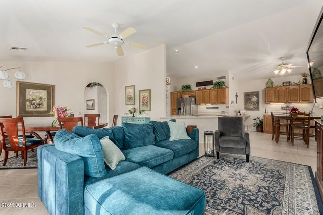 9011 E DIAMOND Drive, Sun Lakes, AZ 85248