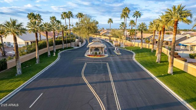 9011 E DIAMOND Drive, Sun Lakes, AZ 85248