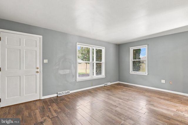 16387 SPIELMAN RD, Williamsport, MD 21795