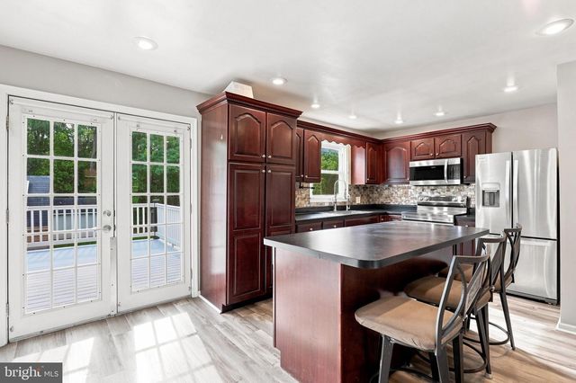 16387 SPIELMAN RD, Williamsport, MD 21795