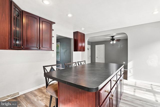 16387 SPIELMAN RD, Williamsport, MD 21795