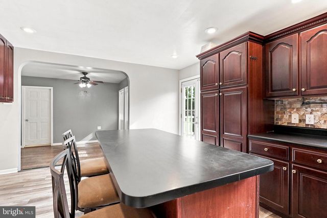 16387 SPIELMAN RD, Williamsport, MD 21795