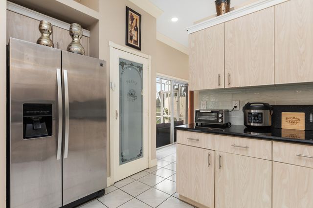 7597 NW 25th Street, Margate, FL 33063