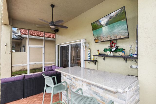 7597 NW 25th Street, Margate, FL 33063