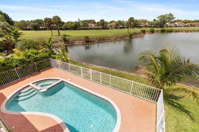 7597 NW 25th Street, Margate, FL 33063