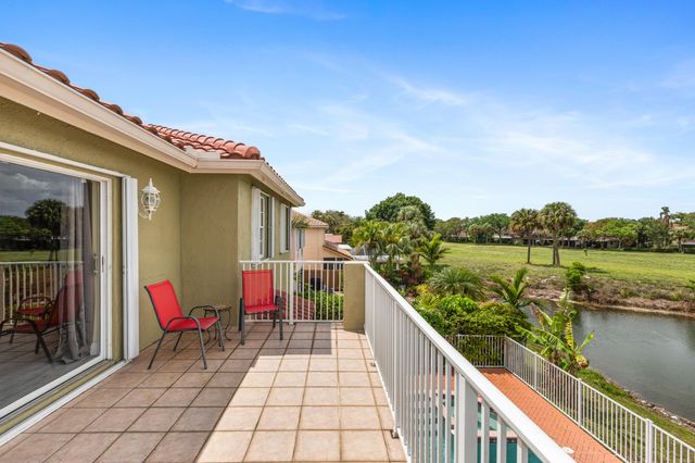 7597 NW 25th Street, Margate, FL 33063