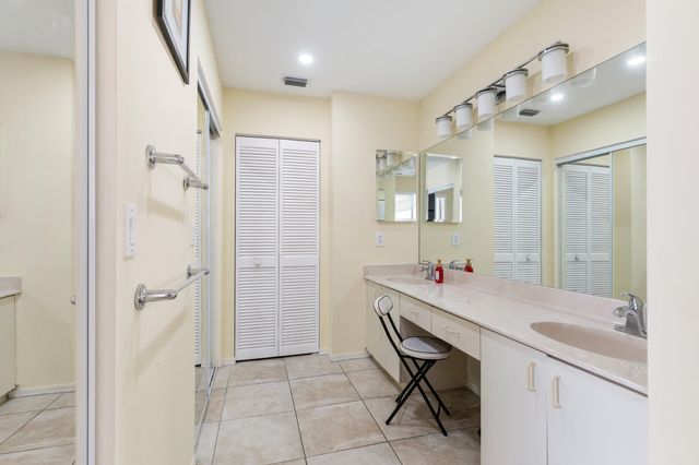 7597 NW 25th Street, Margate, FL 33063